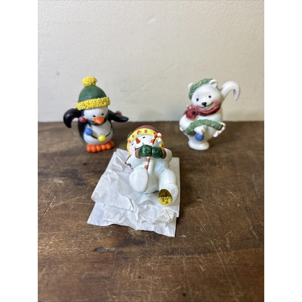 Set Of 3 Lamp Pot Perchers Polar Bear Penguin Snowman